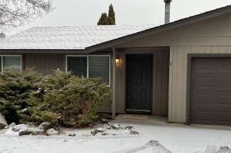 1525 SE Skylark Drive