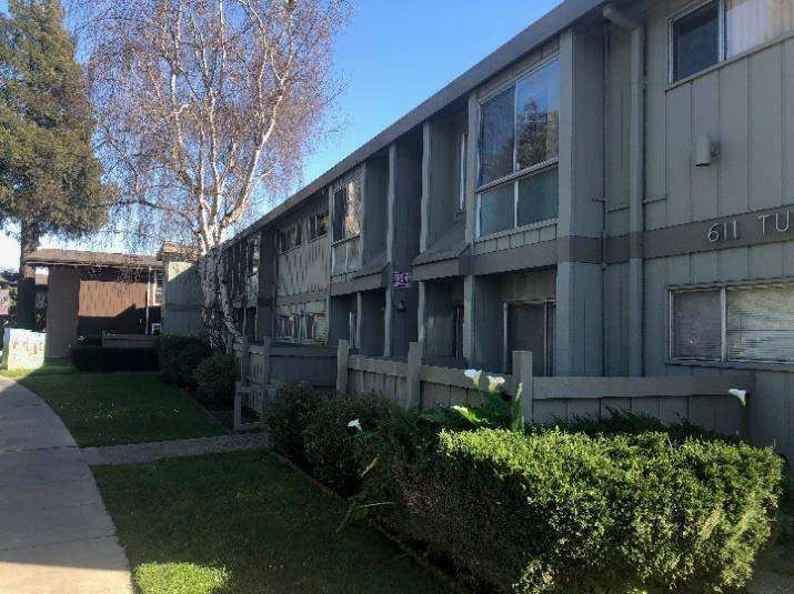 2 Bed, 1 Bath – 611 Tuttle Ave. #15 xxx
